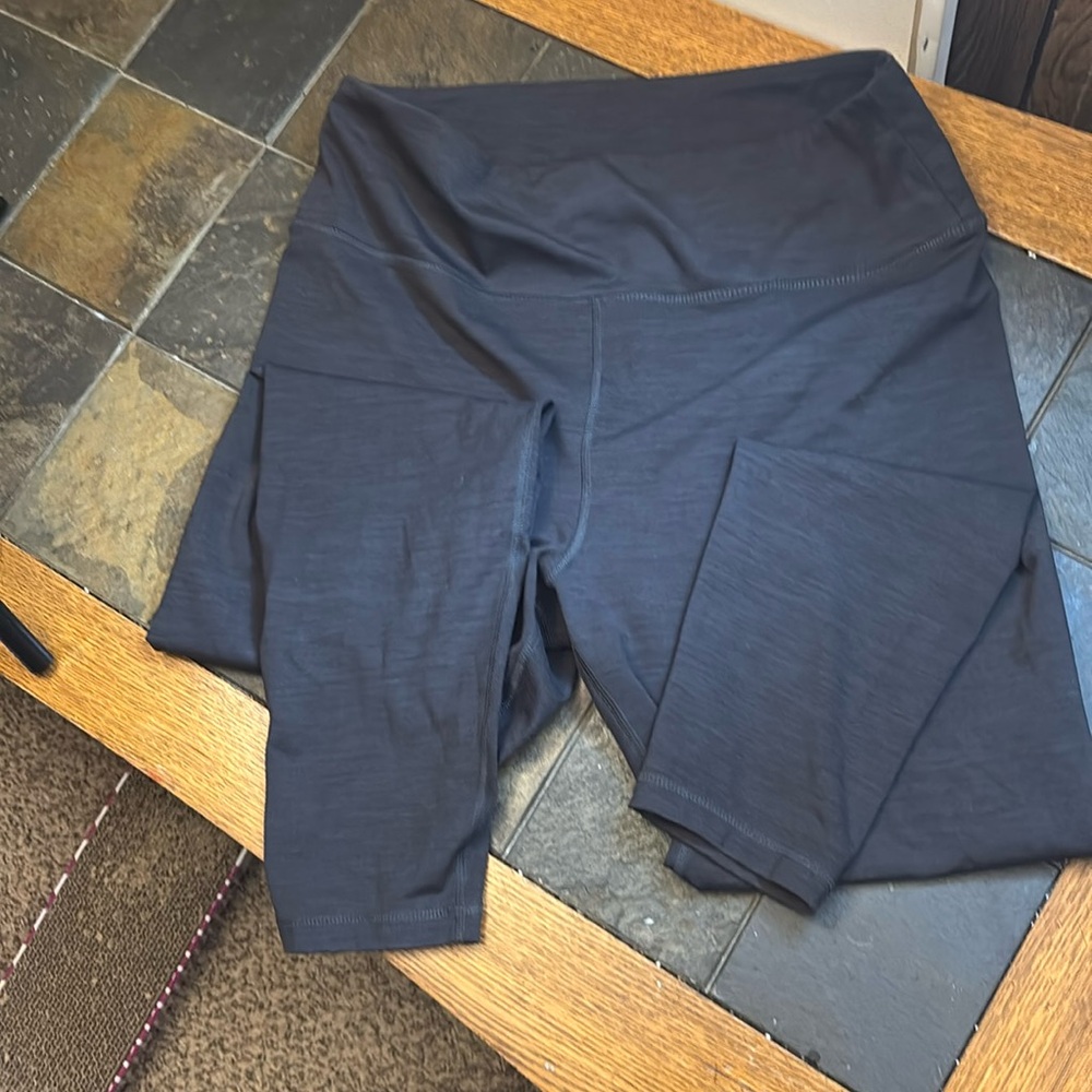 American Eagle leggings. Size xl